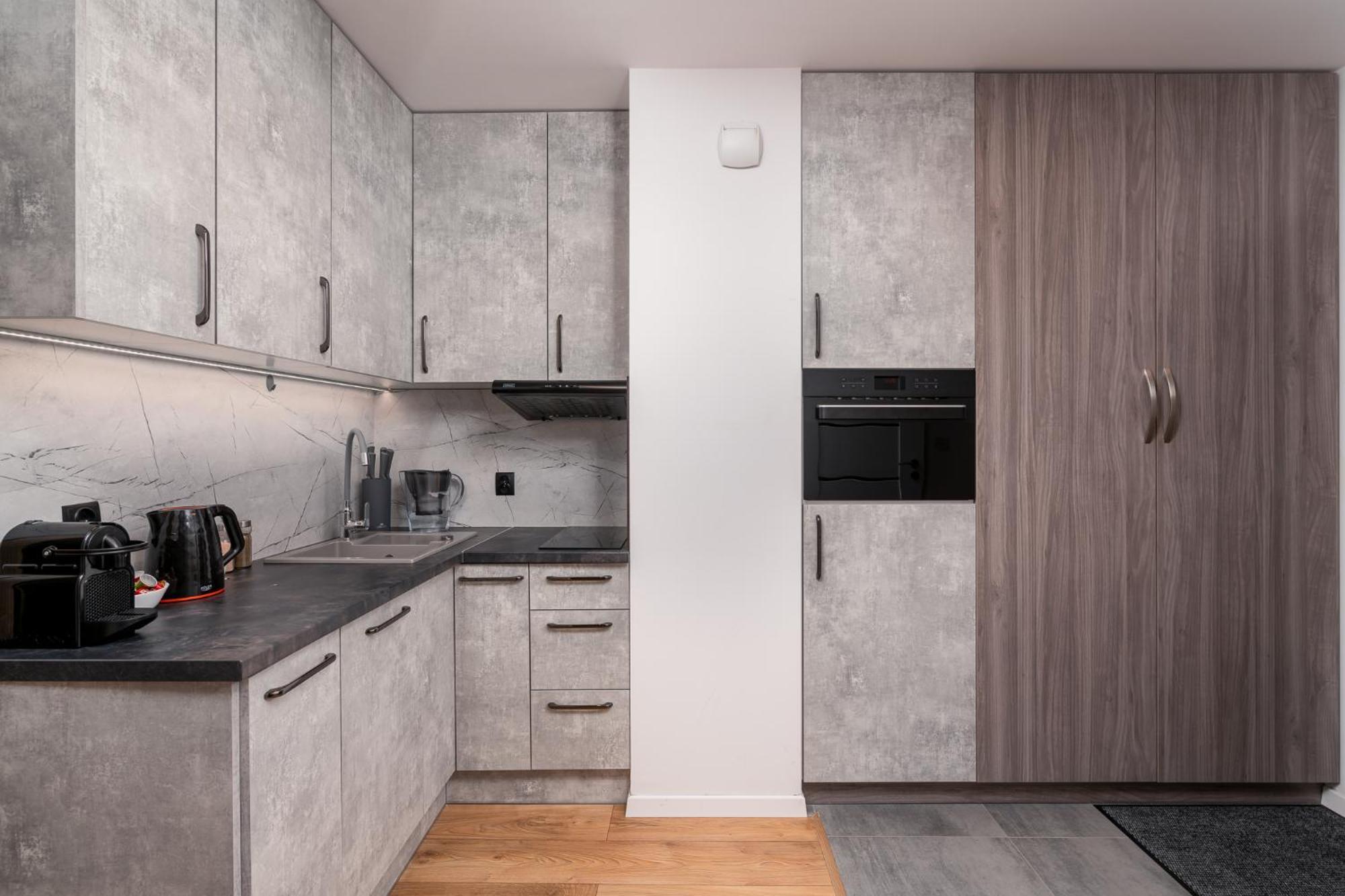 Apartment Apartwro 7th - Square, Railway Station Wroclaw